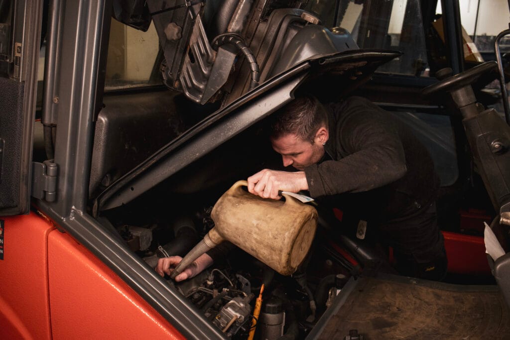 themmen heftruck accu service